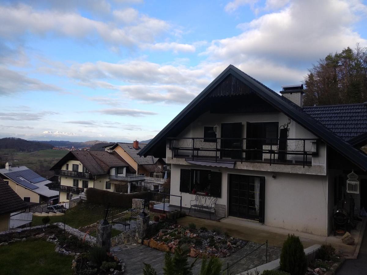 Apartmaji Lejardin Skofljica Екстер'єр фото